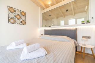 Venetian Villa by PosarelliVillas - Vamos - 2