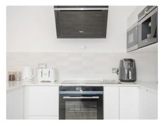 Newly Refurbished Beach Lodge - 5