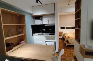 Apartamento reformado no Centro! - Curitiba - 4