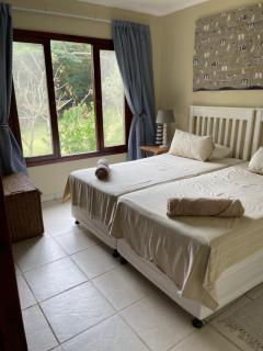 Nkumbe Bush Retreat Family Home - 3