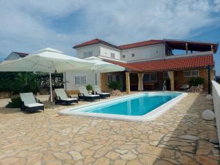 Villa Leonie - Debeljak - 3