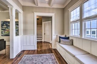 Lavish 4BR Birmingham Home with Patio, Prime Location - Birmingham - 6