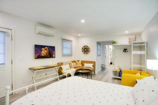 Desert Oasis 1BR Poolside Casita - Phoenix - 2