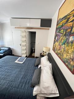 Renovated Gem 15 mins train to Paris - 6