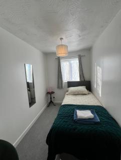 Corby Guest House - Corby - 3