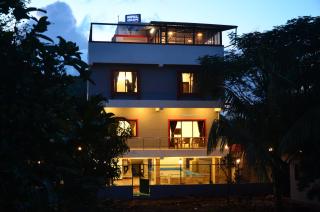 Royal Escape Lonavla - 4BHK Private Pool Villa - Lonavala - 0
