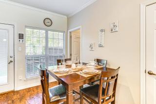 2 Mi to Texas AandM Unit with Pool and Hot Tub Access - College Station - 2