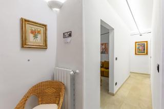 San Lorenzo Central Roomy Apartment - Florence - 1