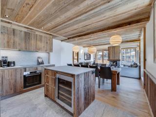 Appartement Familial Confort à Val-d'Isère, Proche Pistes, 10 Pers., Cheminée, Services Inclus - FR-1-567-106 - 5