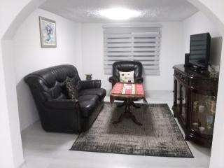 Modern & Bright Apartment in Old Town - Sarajevo - 0