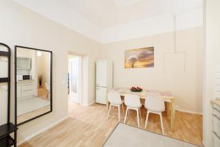 Grand Central City Apartments Mitte Museumsinsel - Berlin - 3