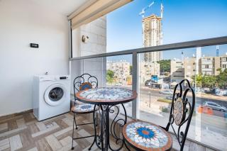 Luxury Small Unit with Mamad - Ashdod - 4