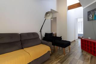 Casa Capri: 3 Suítes e Lazer ao Lado da Praia - 7