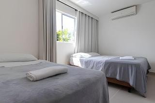 Casa Capri: 3 Suítes e Lazer ao Lado da Praia - Bertioga - 1