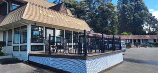 Ocean Cove Lodge Bar & Grill - Walsh Landing - 8