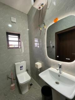 Harolds Place - Lagos - 2