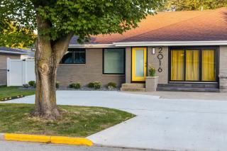 Green Getaway by Simple Life Rentals - 0