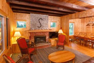 Sherwood Point Shores by Simple Life Rentals - Sturgeon Bay - 0
