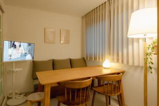 5 Min to 마포역, Easy Access to Hongdae, Airport Railroad and Bus - Foreigner only - Seul - 3