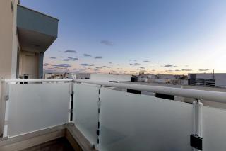 Luxurious & Spacious 1BD Stay at The Podium - Yacht Marina Area - Msida - 6