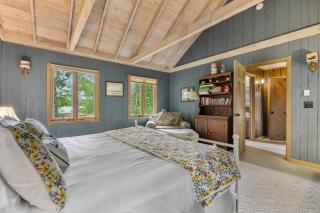 Log Cabin on Kangaroo Lake by Simple Life Rentals - Baileys Harbor - 9
