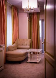 Hotel Goya Collection - Târgu Jiu - 4