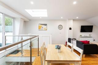 St Johns Hill Penthouse - London - 5