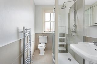 Serene 2BR - 3 mins to Fulham Broadway - 3