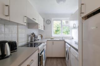Charming One Bed Abode In East Putney - London - 8