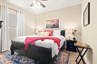 PetFriendlyMid-Term Stays2King Beds&Desk - 1
