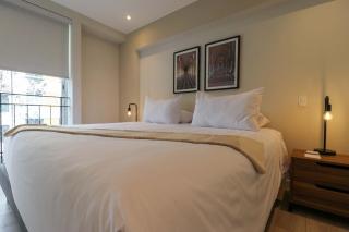Charming 2BR with Balcony in Miraflores - Lima - 4