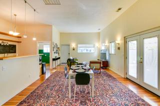 1 Mi to City Plaza Family-Friendly Chico Home - 4