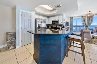 Calypso 2109 West Corner Unit with incredible gulf views for miles - Panama City Beach - 3