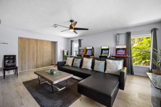 Canal Front Beach Home, Private Pool - Flagler Beach - 5