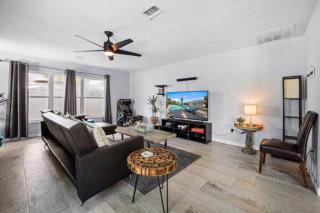 Canal Front Beach Home, Private Pool - Flagler Beach - 1