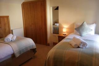 Cherry Trees - 2 bedrooms -Pets Ok - woodburner - 6