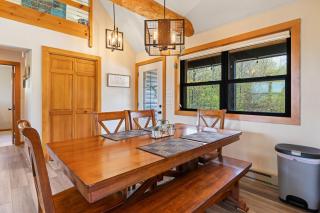 The Great Escape by Simple Life Rentals - 5