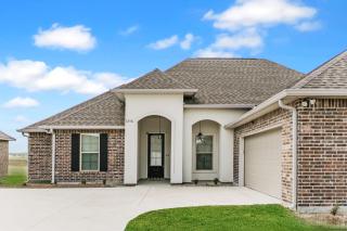 Comfortable Mid-term Retreat Fast Wifi - Lake Charles - 7