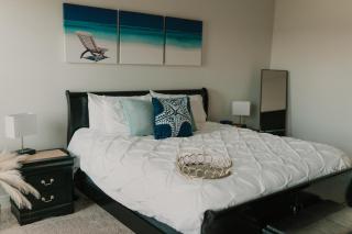 Comfortable Mid-term Retreat Fast Wifi - Lake Charles - 8