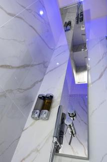 Stella Mia Luxury Rooms - 5