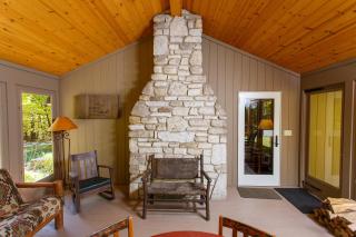 Roo Retreat by Simple Life Rentals - Baileys Harbor - 2