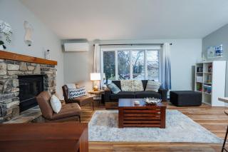 Marina Cottage by Simple Life Rentals - 2