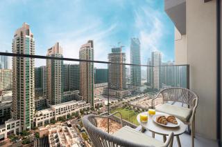 BURJ ROYALE - Luxurious Brand New Two-Bedroom apartment in DOWNTOWN, Burj Khalifa view pool in the building, 5-min walk to Dubai Mall & Dubai Fountains - Dubai - 7