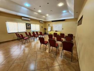 Altamont West Hotel - Montego Bay - 9