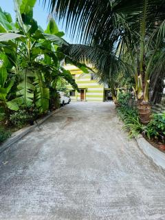 Pitru Krupa Homestay - Alibaug - 9
