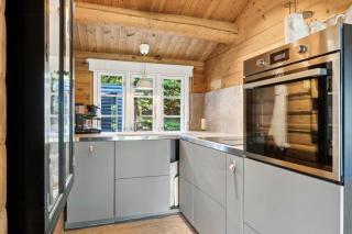Authentic Log House Near Beach - Marielyst - 1
