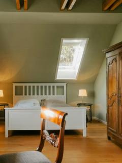 Experience Nature In A Rural Riverside Guesthouse - Paretz - 1