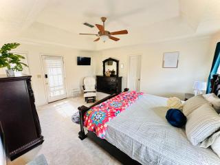 Elegant cozy Master Suite, MGM! - Montgomery - 5