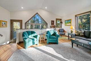 The Resting Place by Simple Life Rentals - 8