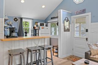 Sunset Shores - Sunflower Cabin #4 by Simple Life Rentals - Baileys Harbor - 9